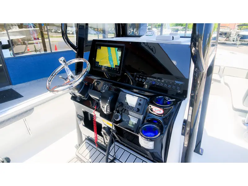 2027 Tidewater 2300 Carolina Bay