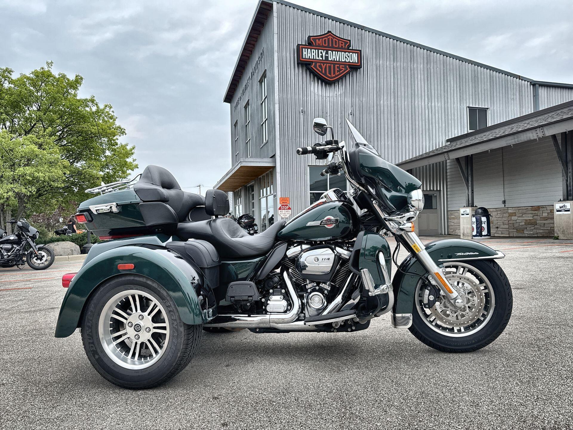 2024 Harley-Davidson Tri Glide Ultra ULTRA CLASSIC in Milwaukee, WI