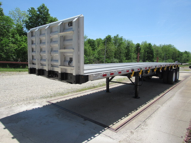 2014 Great Dane Trailers 36' 6"X 102" Aluminum Combo Flatbed Moffett Trailer in Grabill, IN