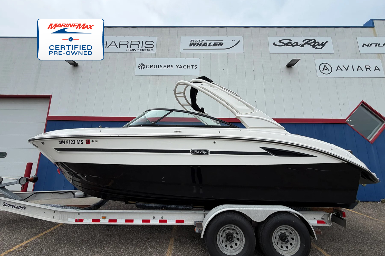 2025 Sea Ray SDX 250 Surf 290 OUTBOARD in excelsior MN