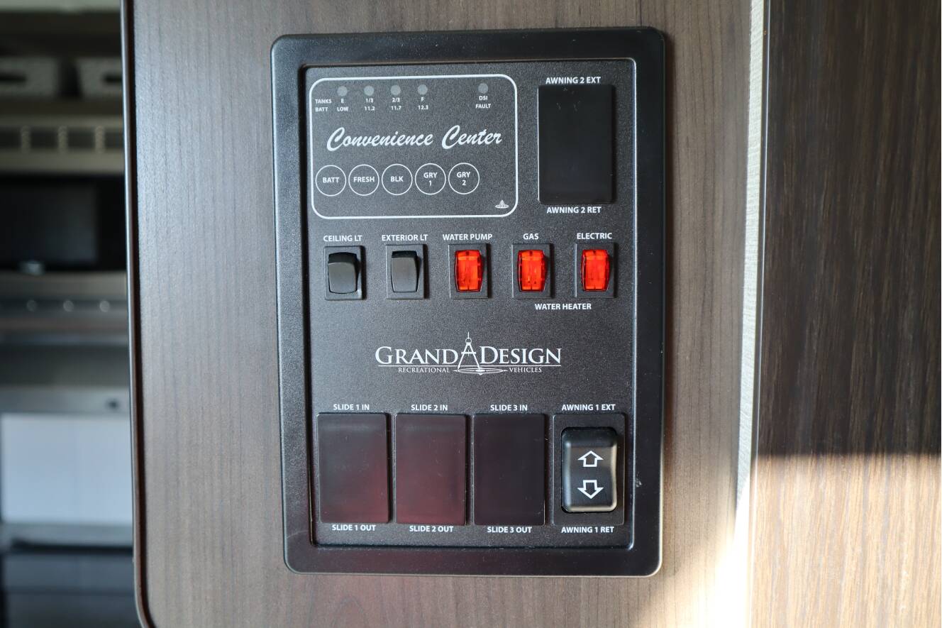 A photo of this 2021 Grand Design TRANSCEND XPLOR 247BH