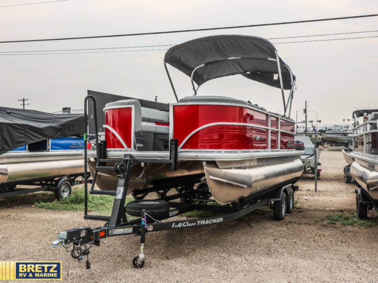 A photo of this 2026 Sun Tracker Party Barge 20 DLX