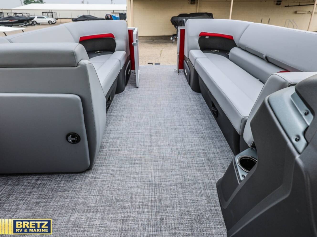 A photo of this 2026 Sun Tracker Party Barge 20 DLX