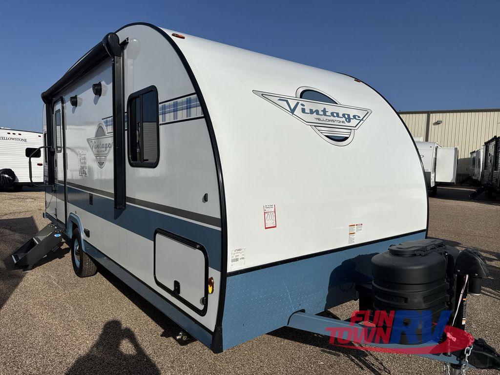 2026 Gulf Stream Rv Yellowstone Vintage 19ERD in cleburne TX