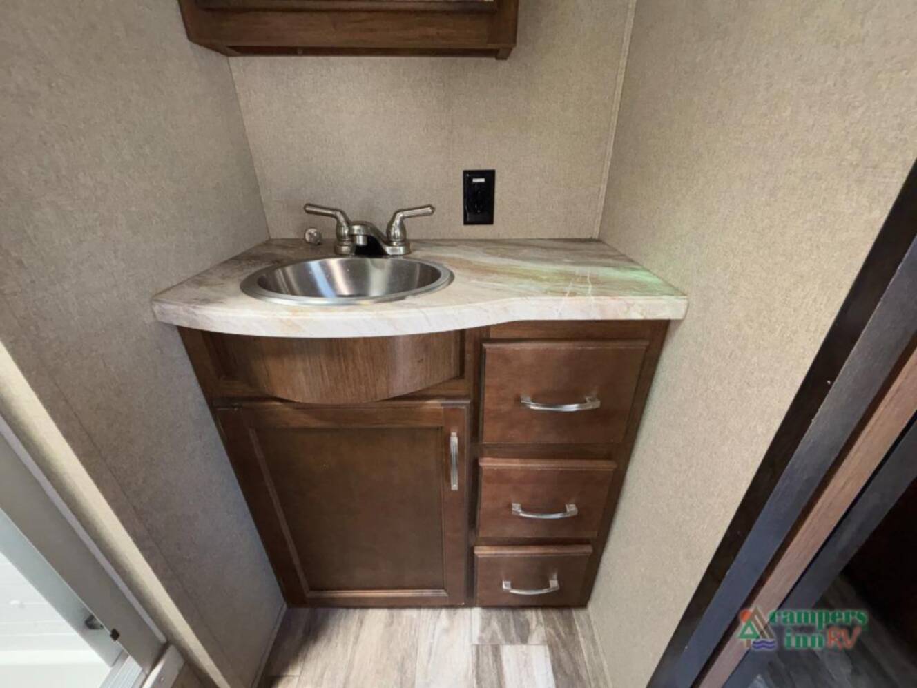 A photo of this 2018 Grand Design Reflection 285BHTS