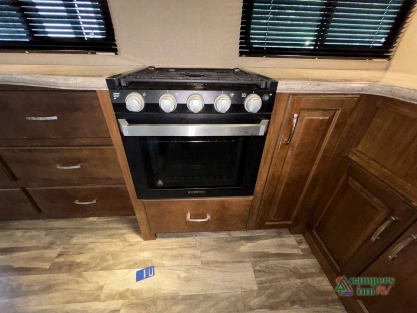 A photo of this 2018 Grand Design Reflection 285BHTS