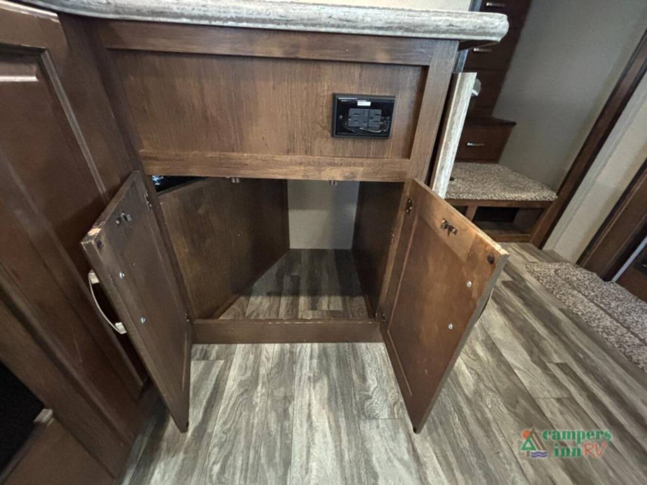 A photo of this 2018 Grand Design Reflection 285BHTS