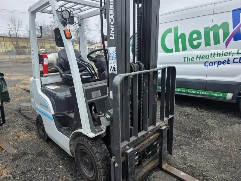 2023 UNICARRIER PF35LP