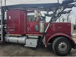 2018 Peterbilt 389