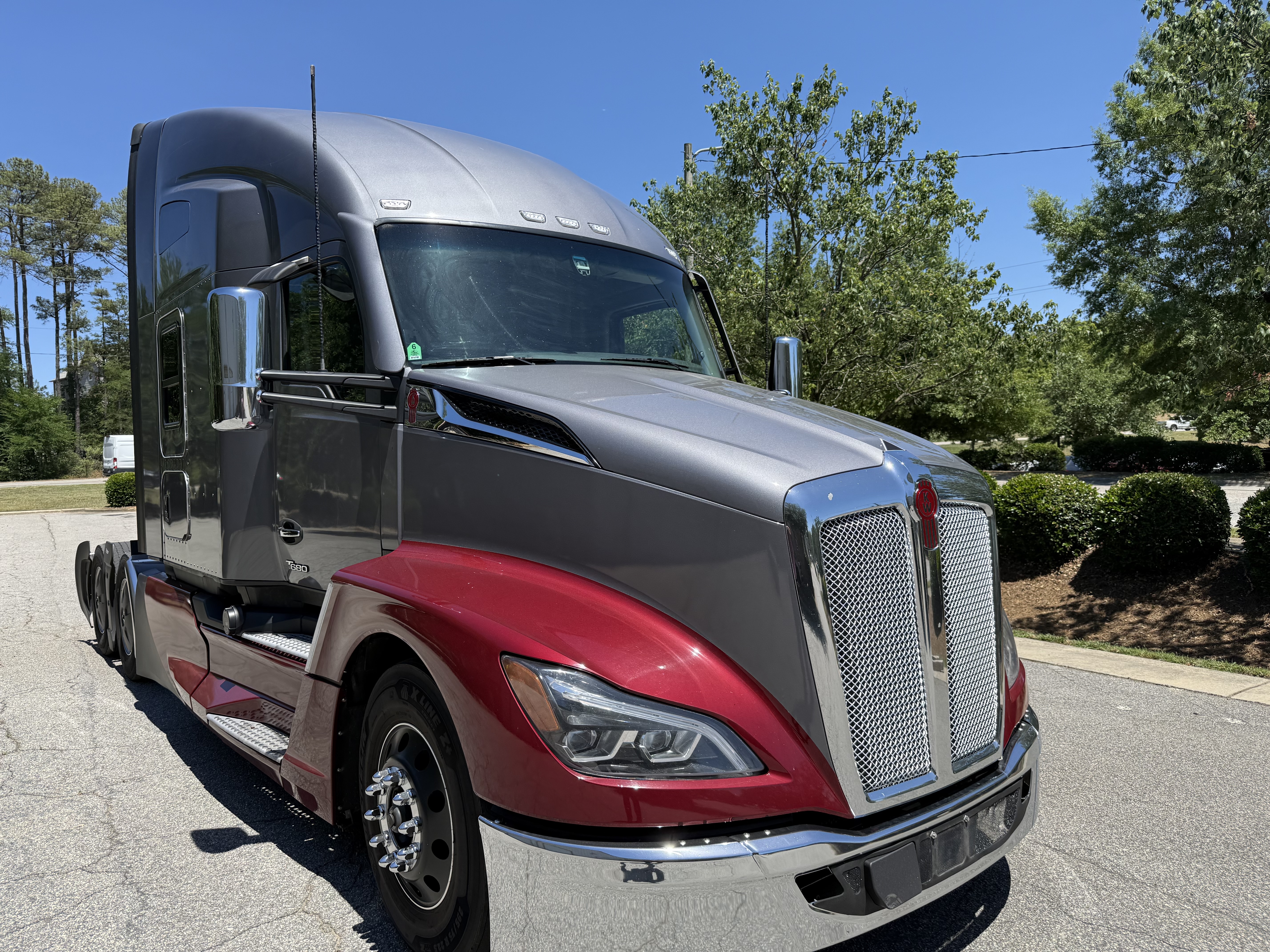 2024 KENWORTH T680 in Raleigh, NC