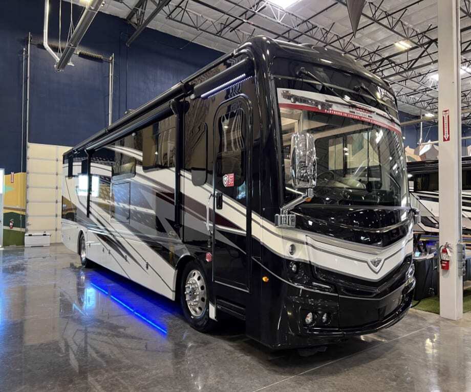2027 Fleetwood DISCOVERY 38W in west sacramento CA