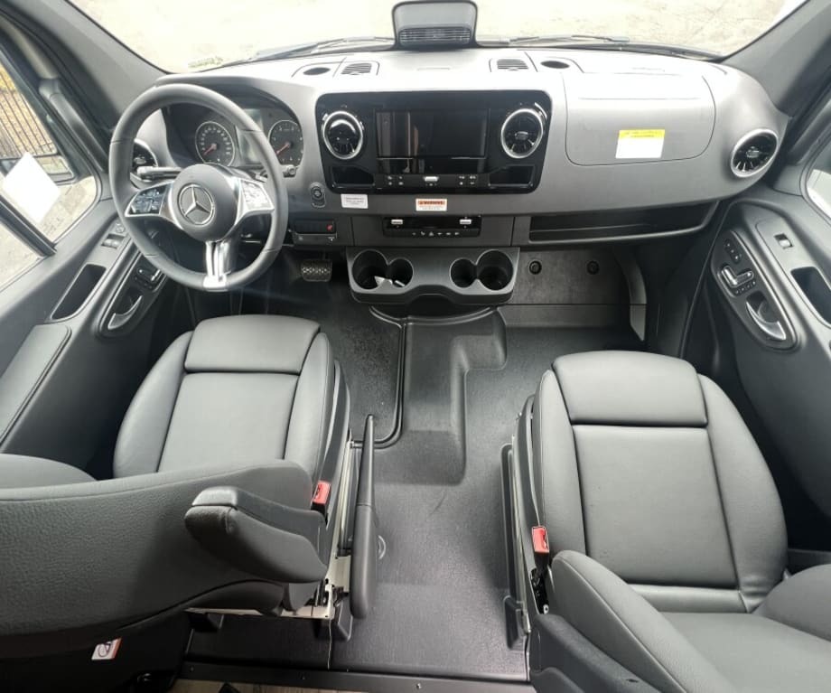 2026 Storyteller Overland CREW MODE CREW-AWD BASE in san diego CA