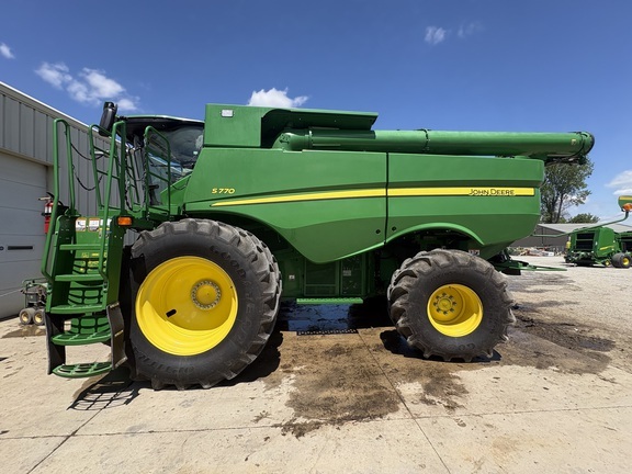 2021 John Deere S770 in Mount Vernon, OH