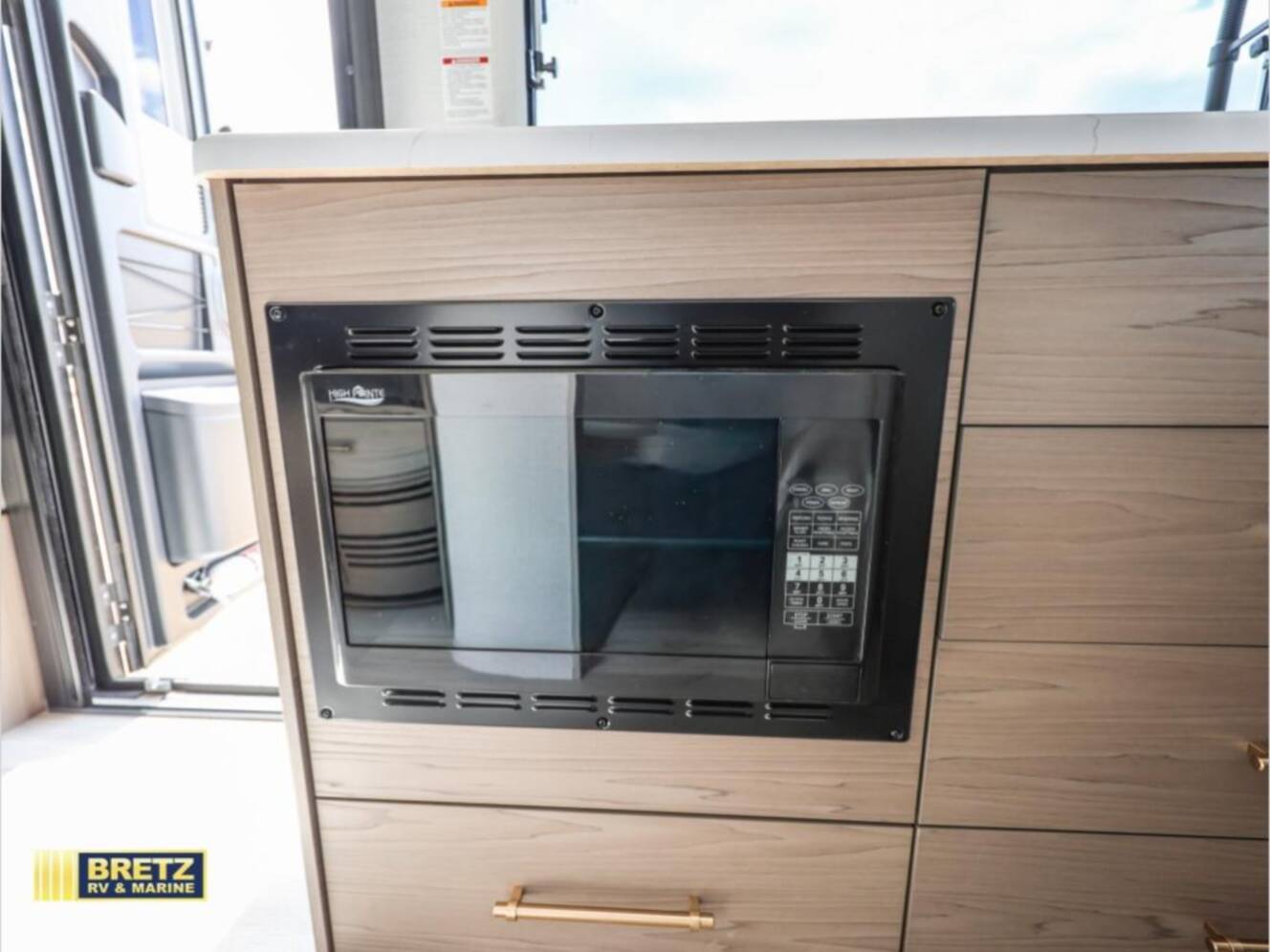 A photo of this 2025 Grand Design Serenova 160LG