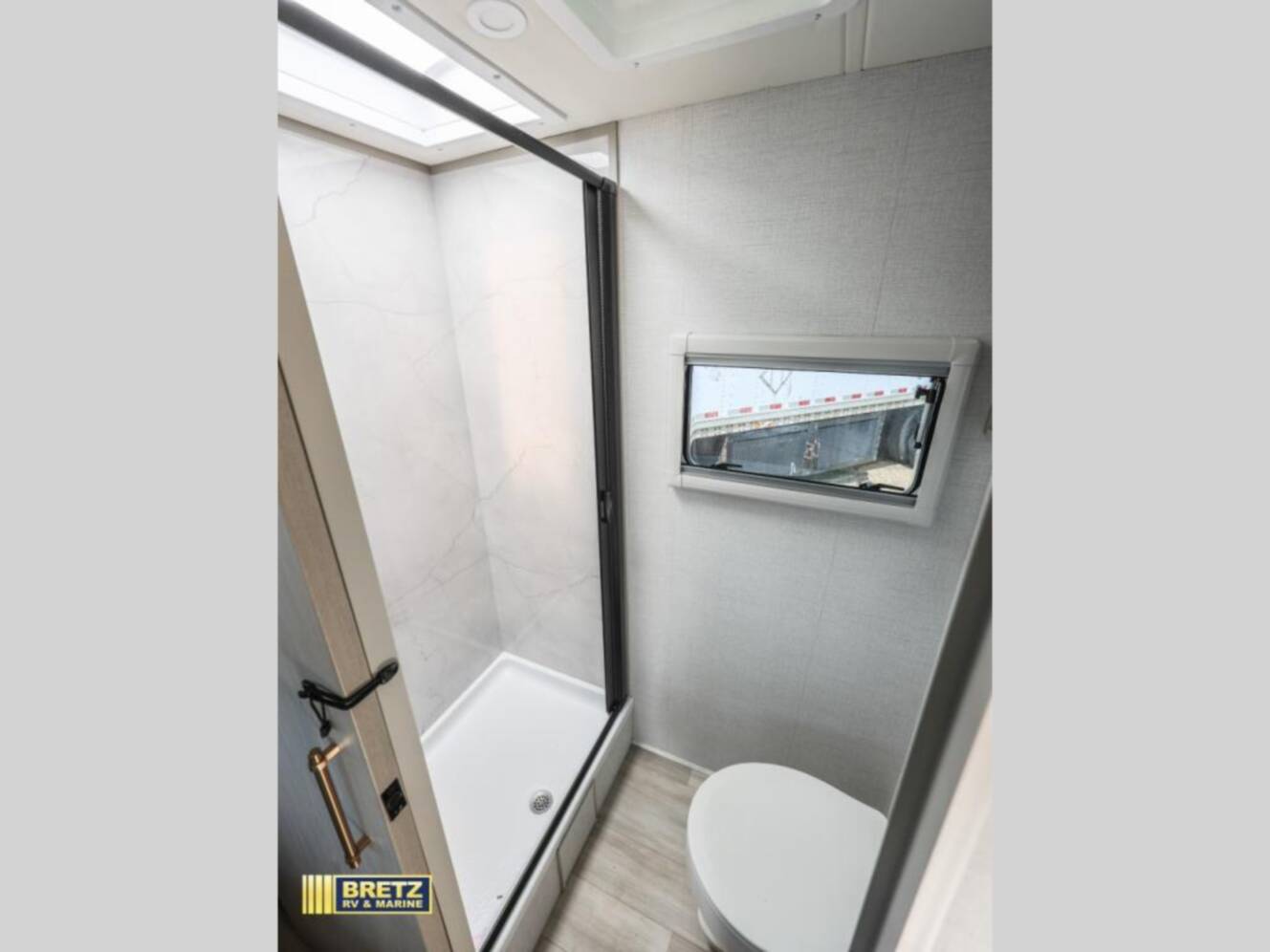 A photo of this 2025 Grand Design Serenova 160LG