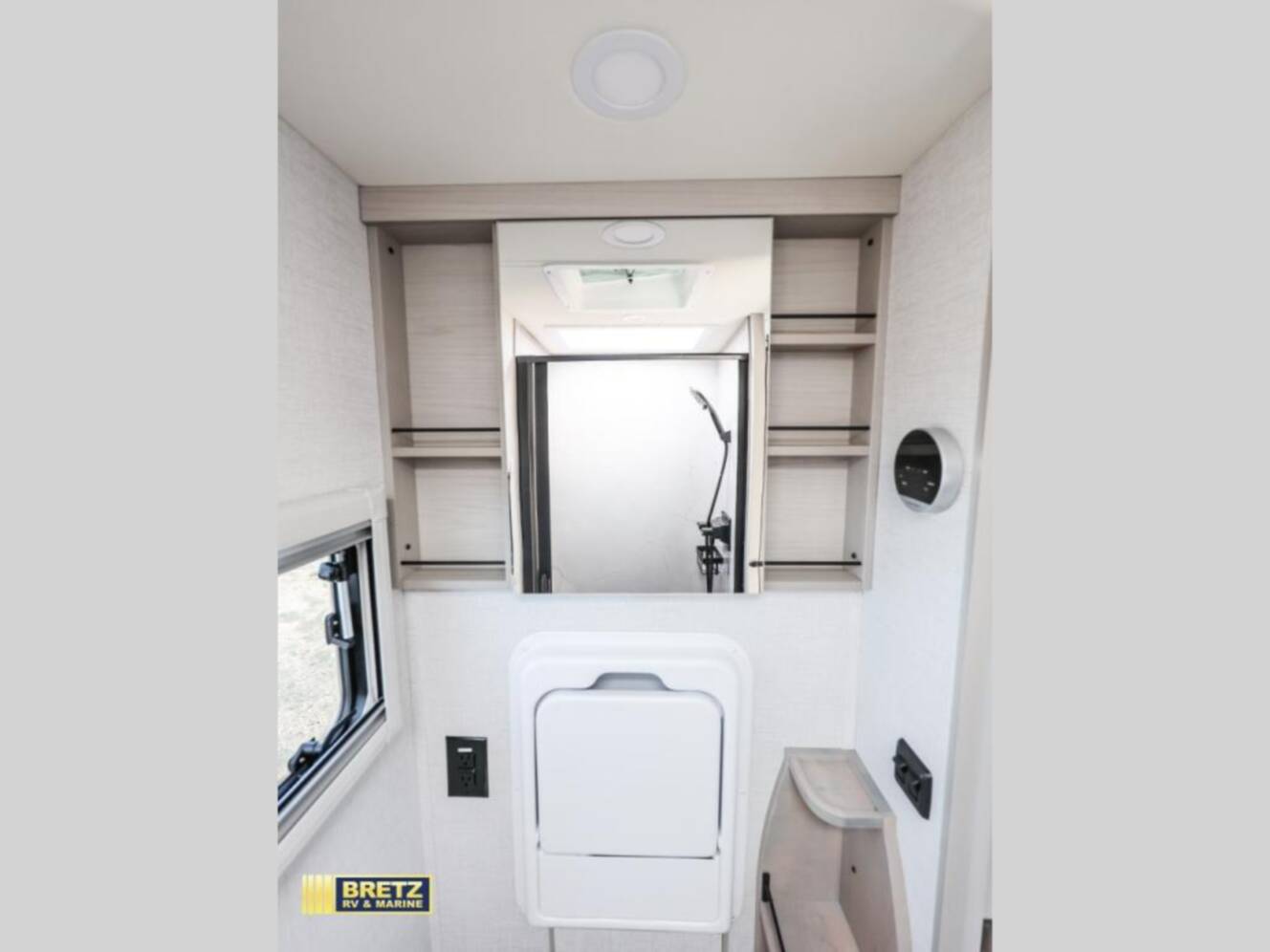 A photo of this 2025 Grand Design Serenova 160LG