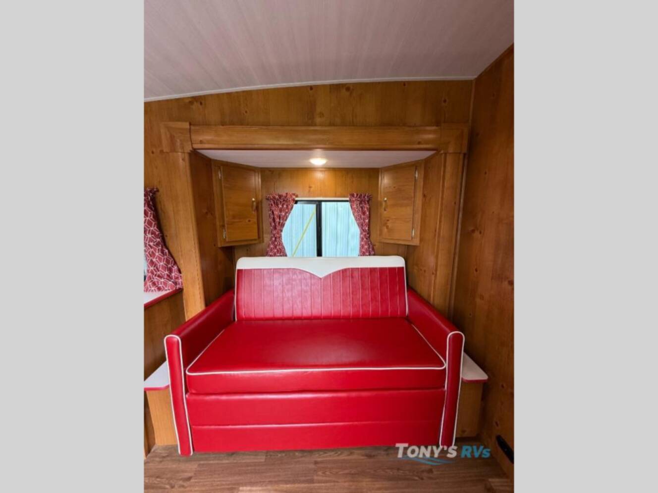 A photo of this 2027 Gulf Stream Rv Vintage Cruiser 23RSS