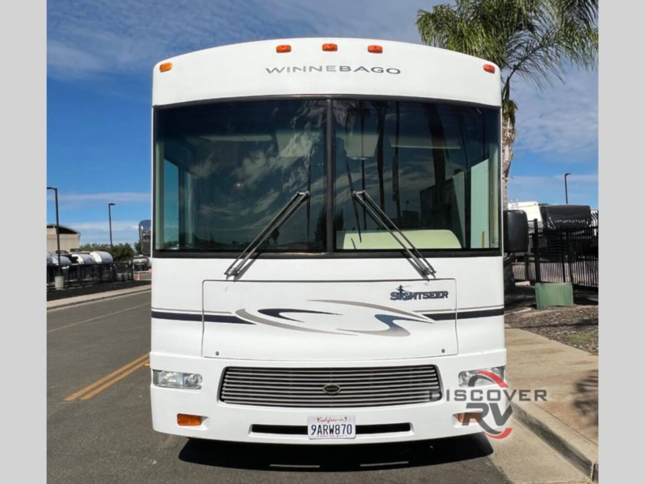 A photo of this 2005 Winnebago Sightseer 29R