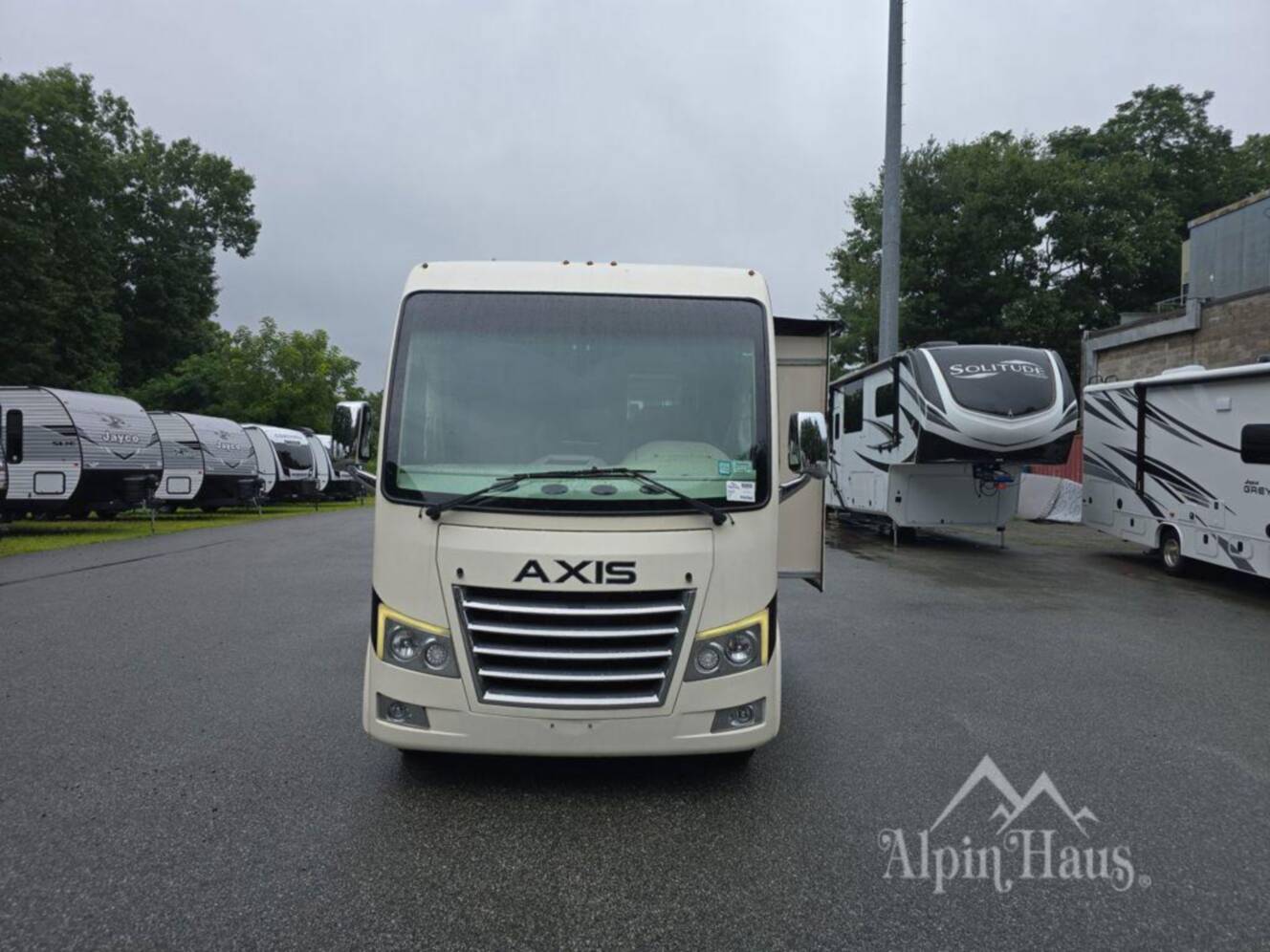 A photo of this 2023 Thor Motor Coach Axis 24.1