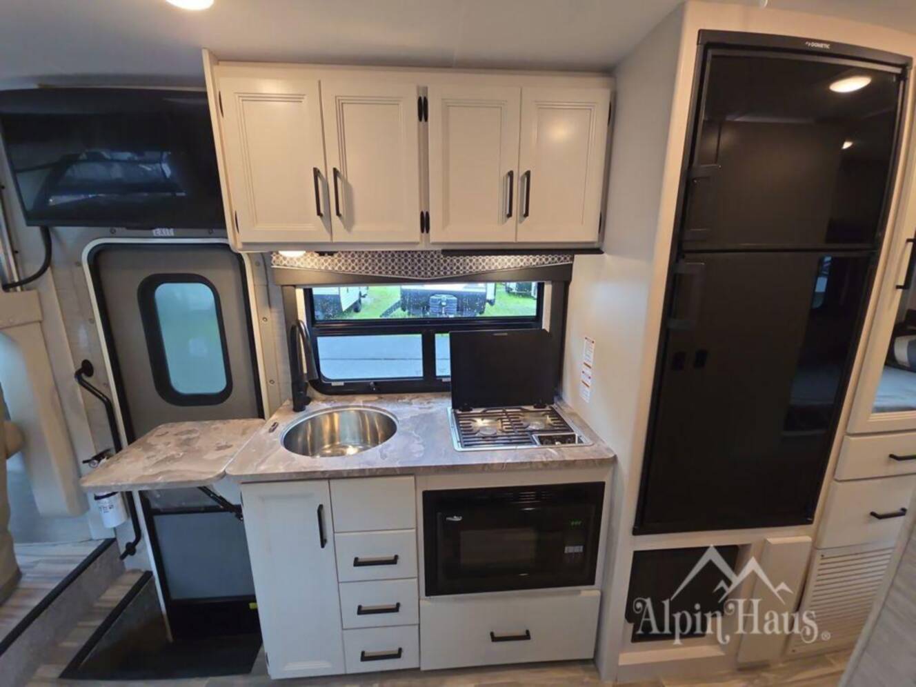 A photo of this 2023 Thor Motor Coach Axis 24.1