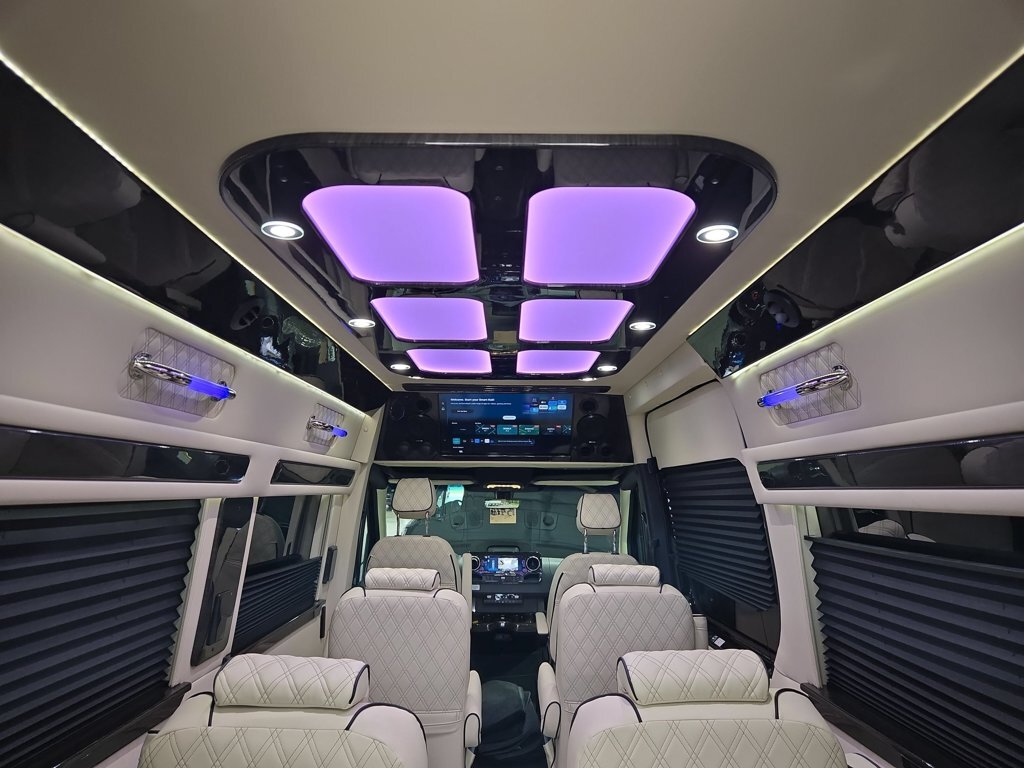 2027 Ultimate Toys COACH in loveland OH