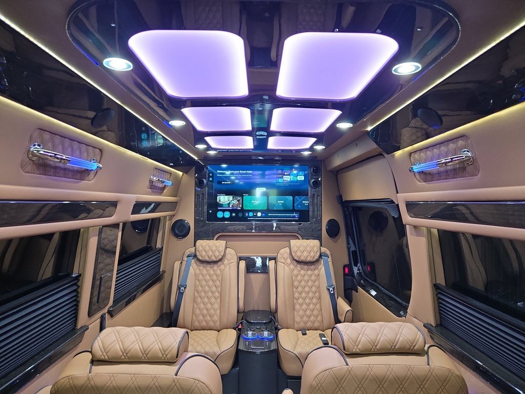 2027 Ultimate Toys COACH EXEC RV