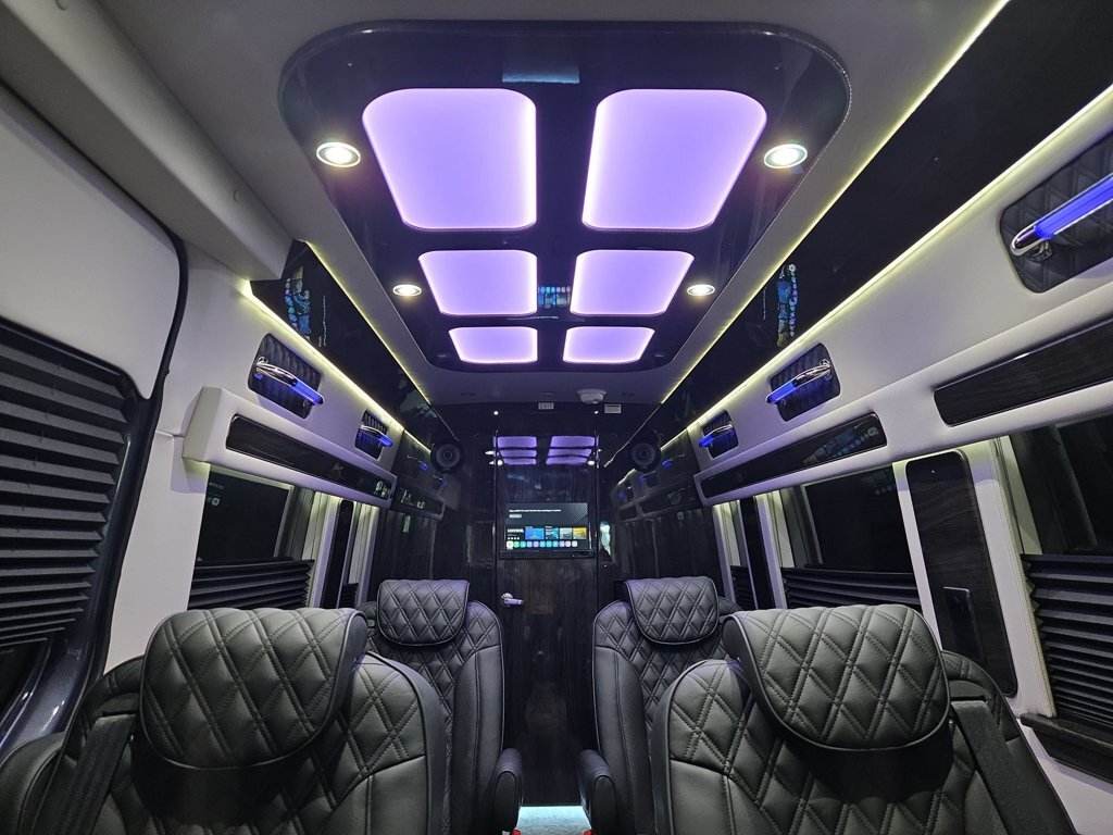 2027 Ultimate Toys COACH in loveland OH
