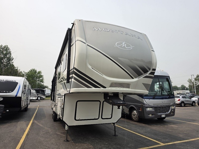 2022 Keystone Rv Montana 3231CK in north tonawanda NY
