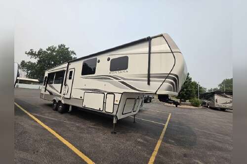 2022 Keystone Rv Montana 3231CK in north tonawanda NY