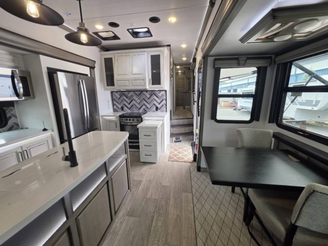 A photo of this 2022 Keystone Rv Montana 3231CK