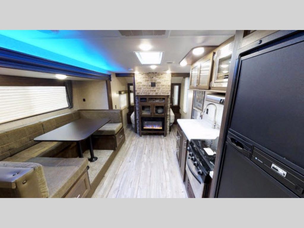 2018 Forest River Rv Cherokee Grey Wolf 23DBH in sterling heights MI