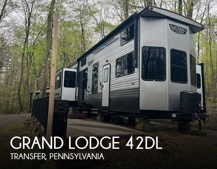 2021 Wildwood Grand Lodge 42DL in transfer PA