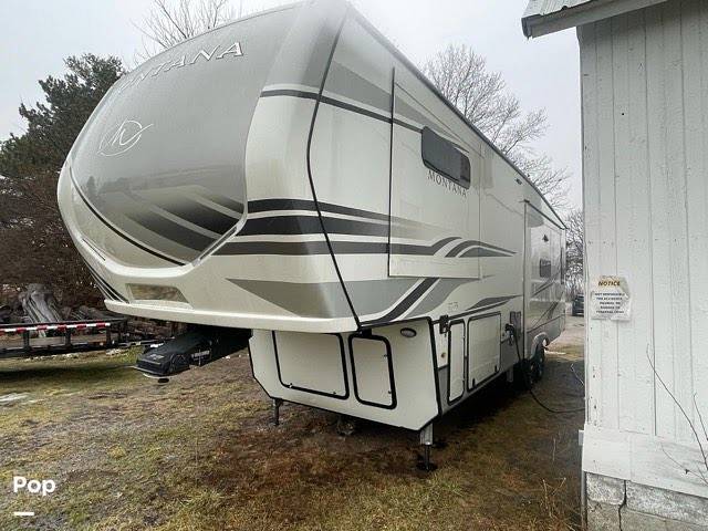 2022 Keystone Montana 3121RL in castalia OH