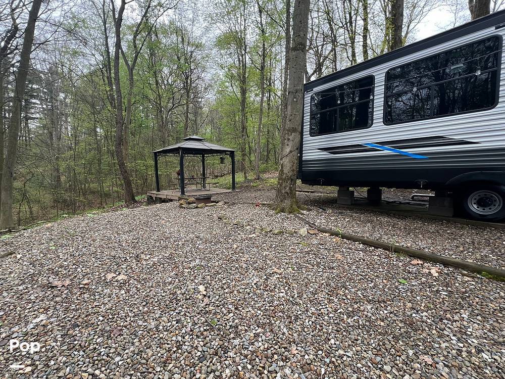 2021 Wildwood Grand Lodge 42DL in transfer PA