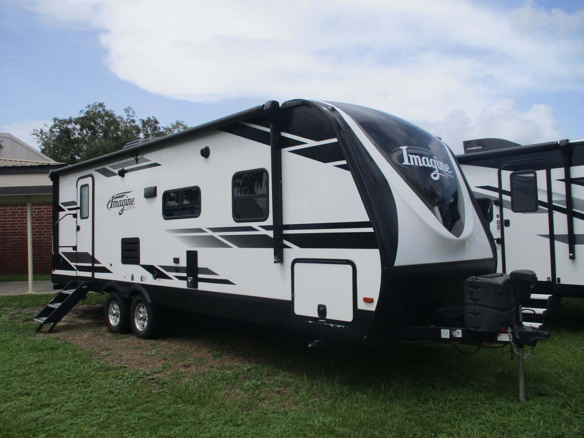 2022 Grand Design Imagine 2600RB RV