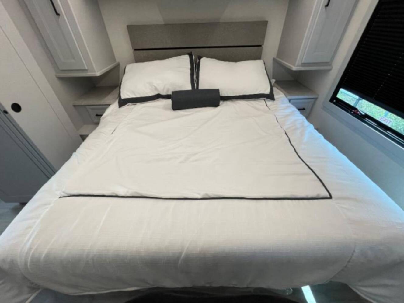 A photo of this 2026 Coachmen Mirada 33SS