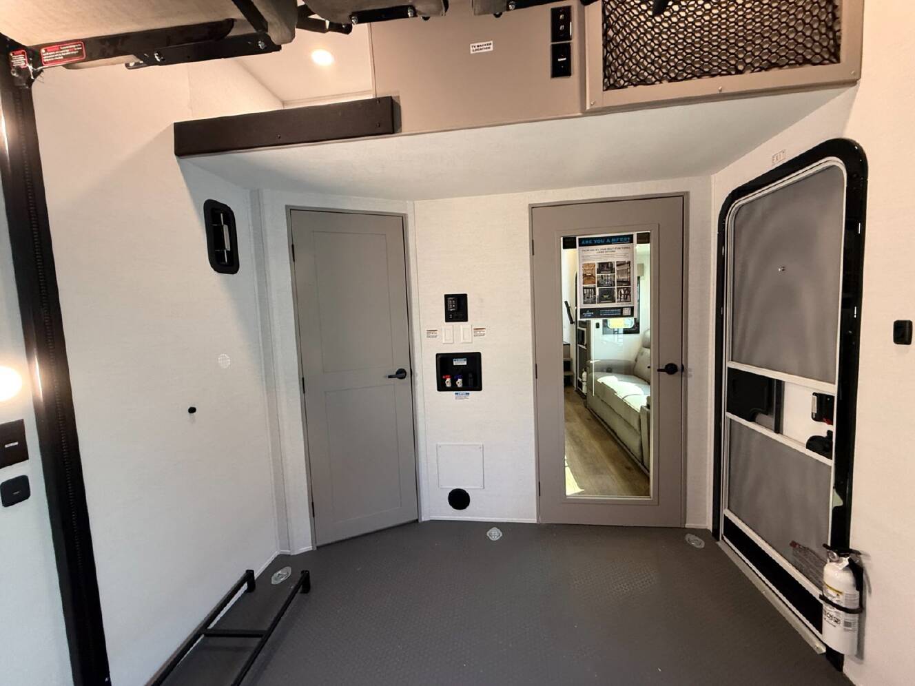 A photo of this 2026 Alliance Valor 32A10