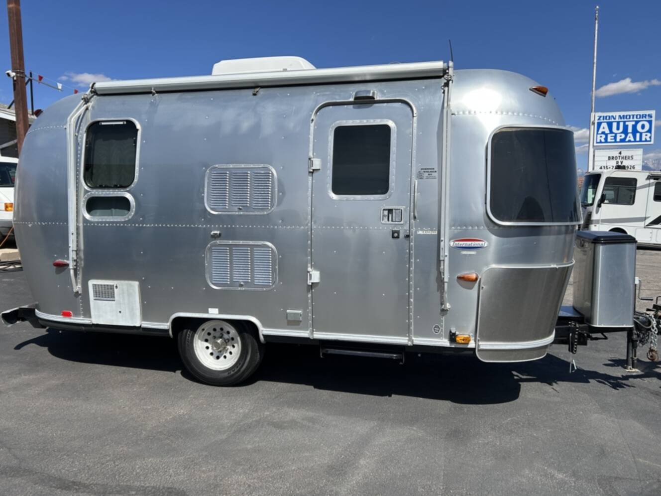 A photo of this 2005 Airstream Airstream Bambi International 19'