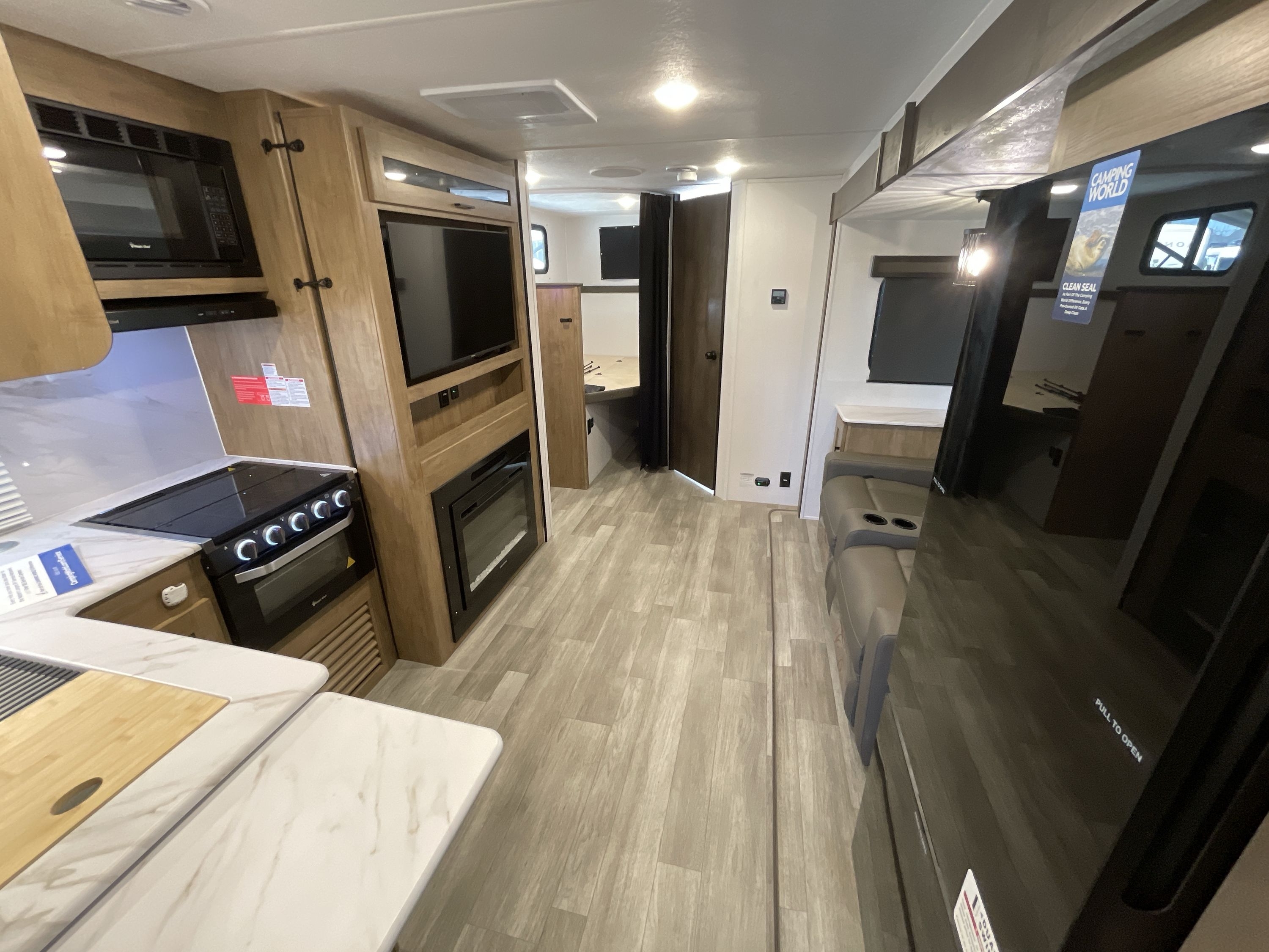 2024 Coachmen FREEDOM EXPRESS ULTRA LITE 258BHS in las vegas NV