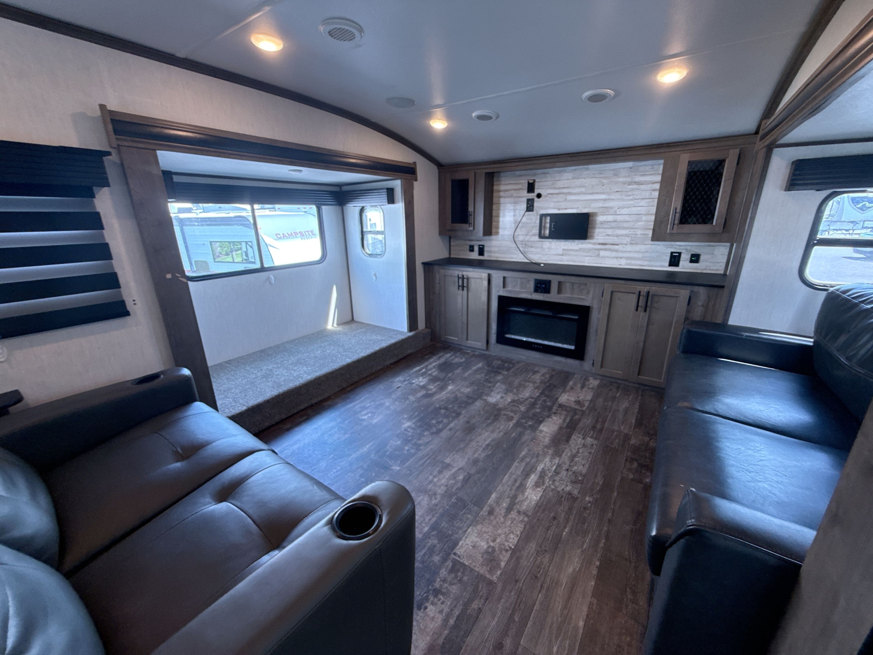 2022 Forest River SABRE 37FLL in richmond IN