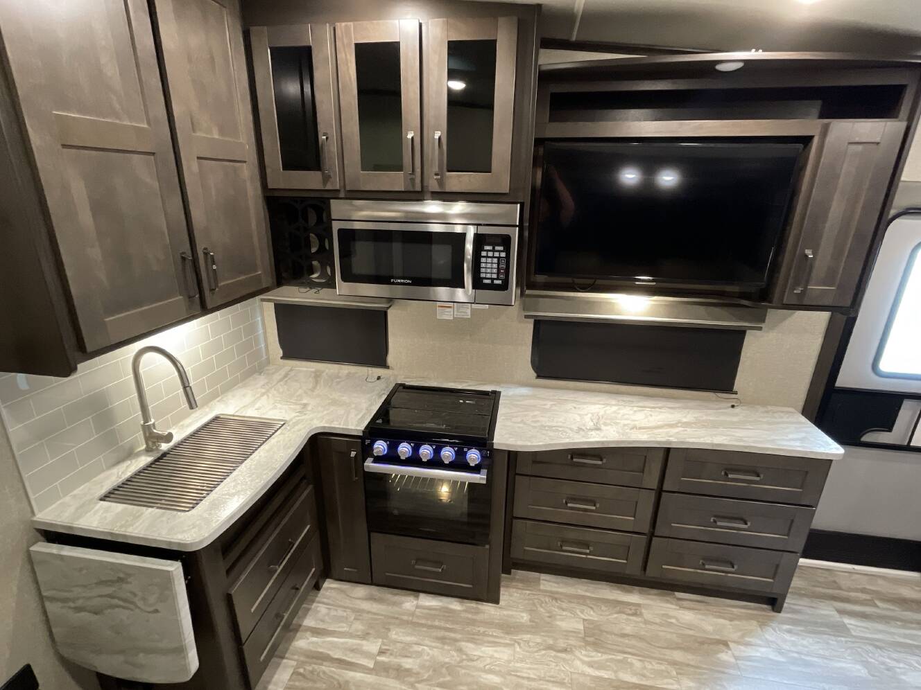 A photo of this 2022 Grand Design REFLECTION 150 SERIES 260RD