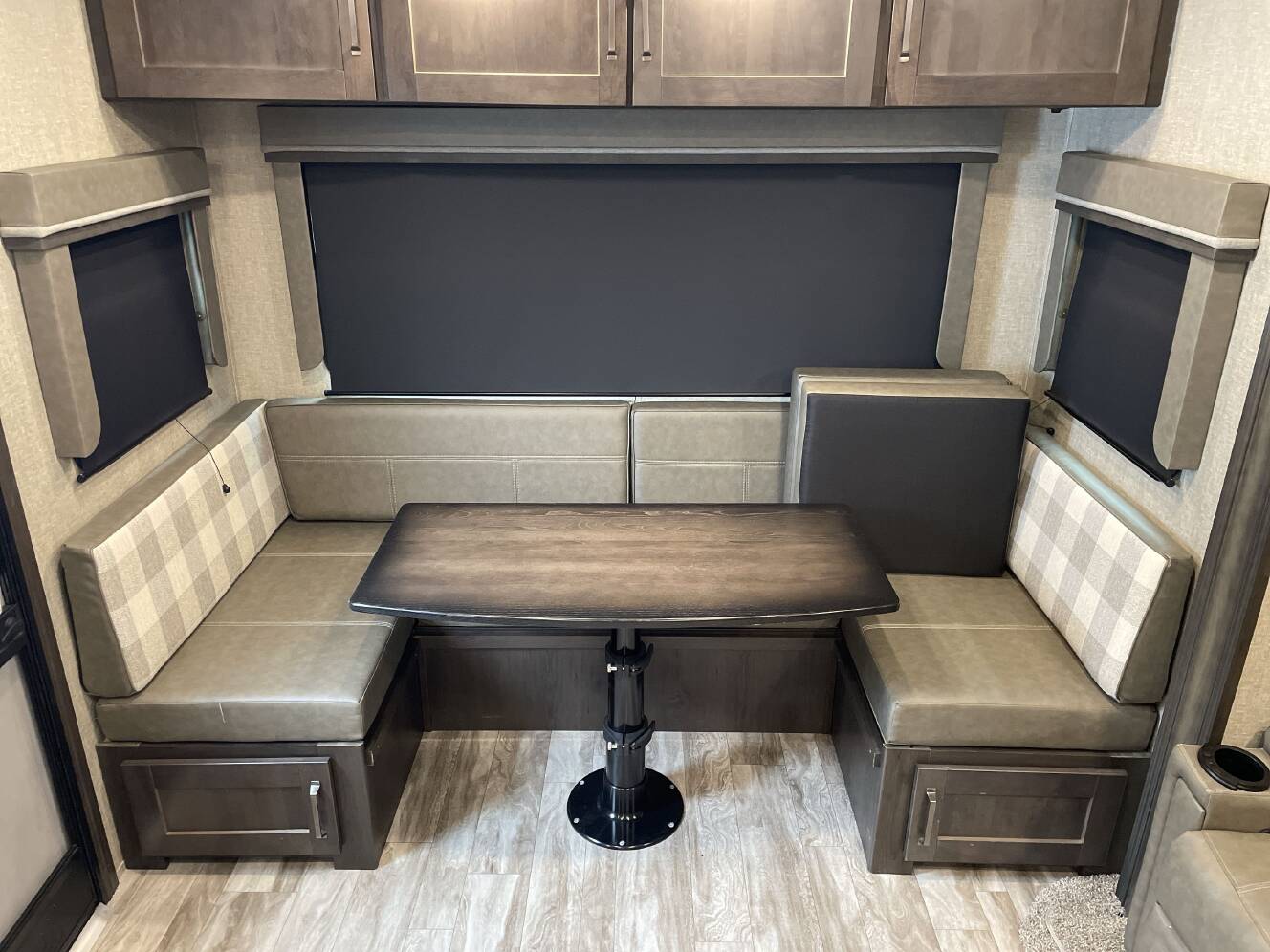 A photo of this 2022 Grand Design REFLECTION 150 SERIES 260RD