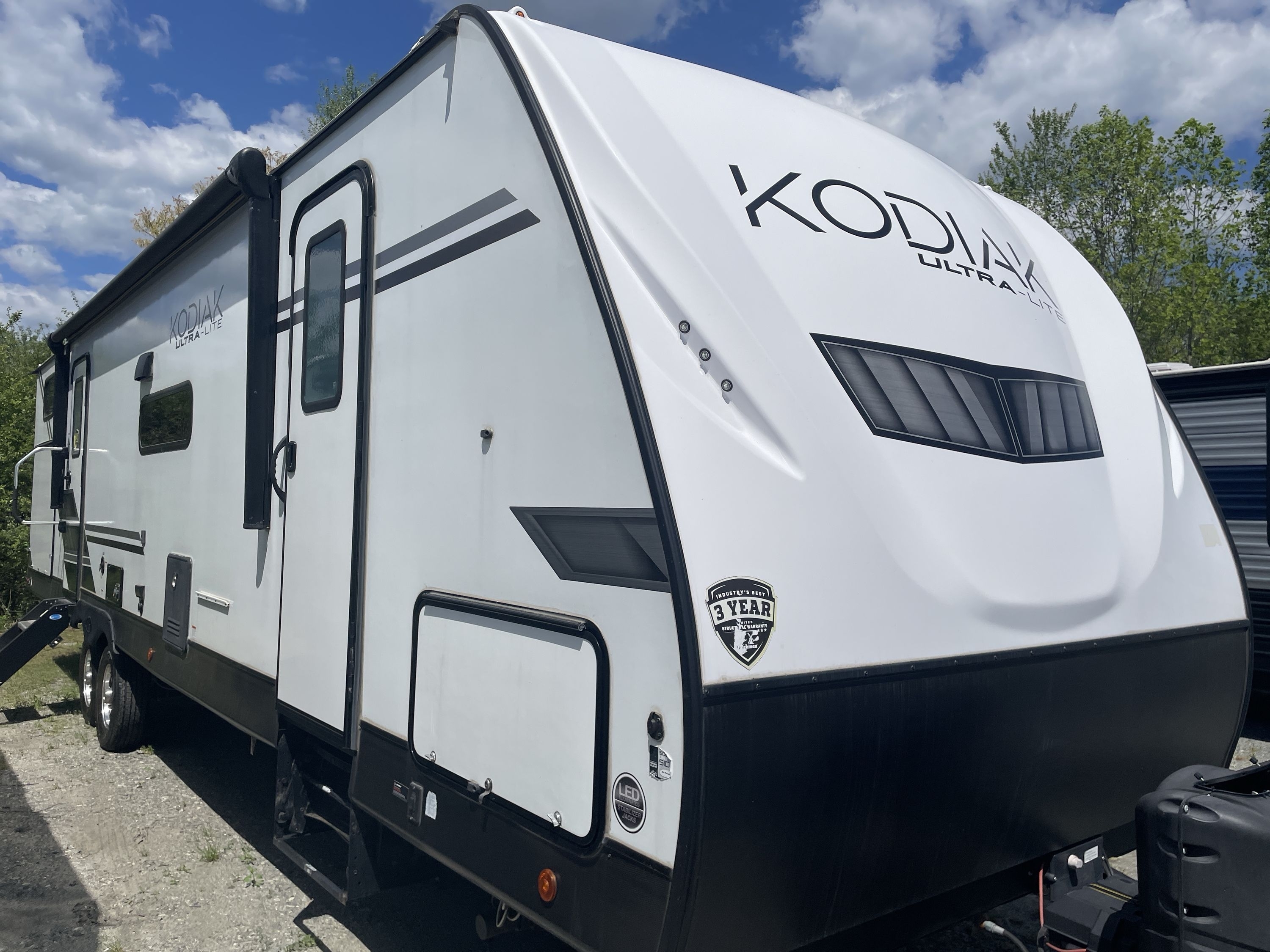 2023 Dutchmen KODIAK 332BHSL RV