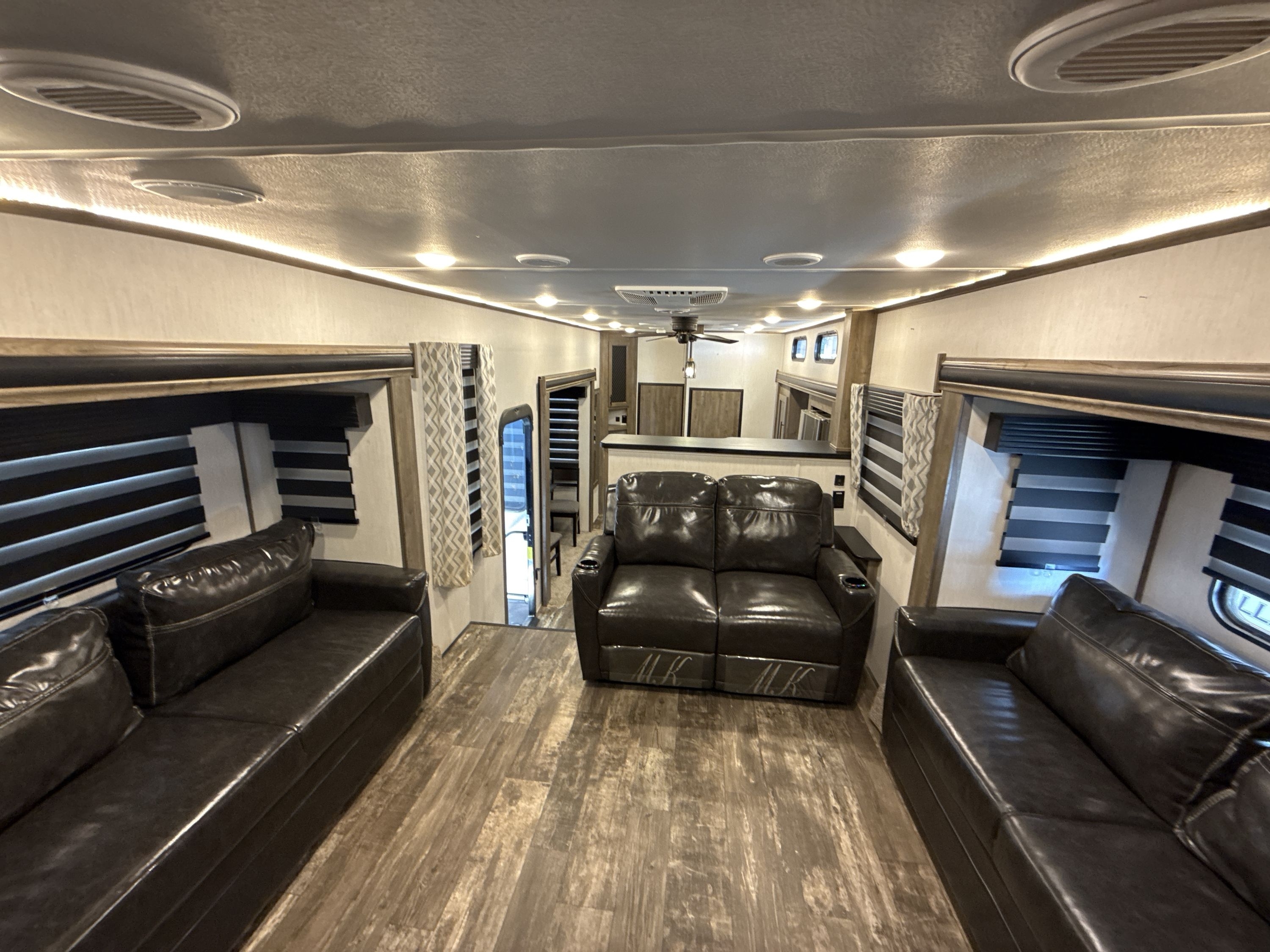 2021 Forest River SABRE 37FLH in kaysville UT