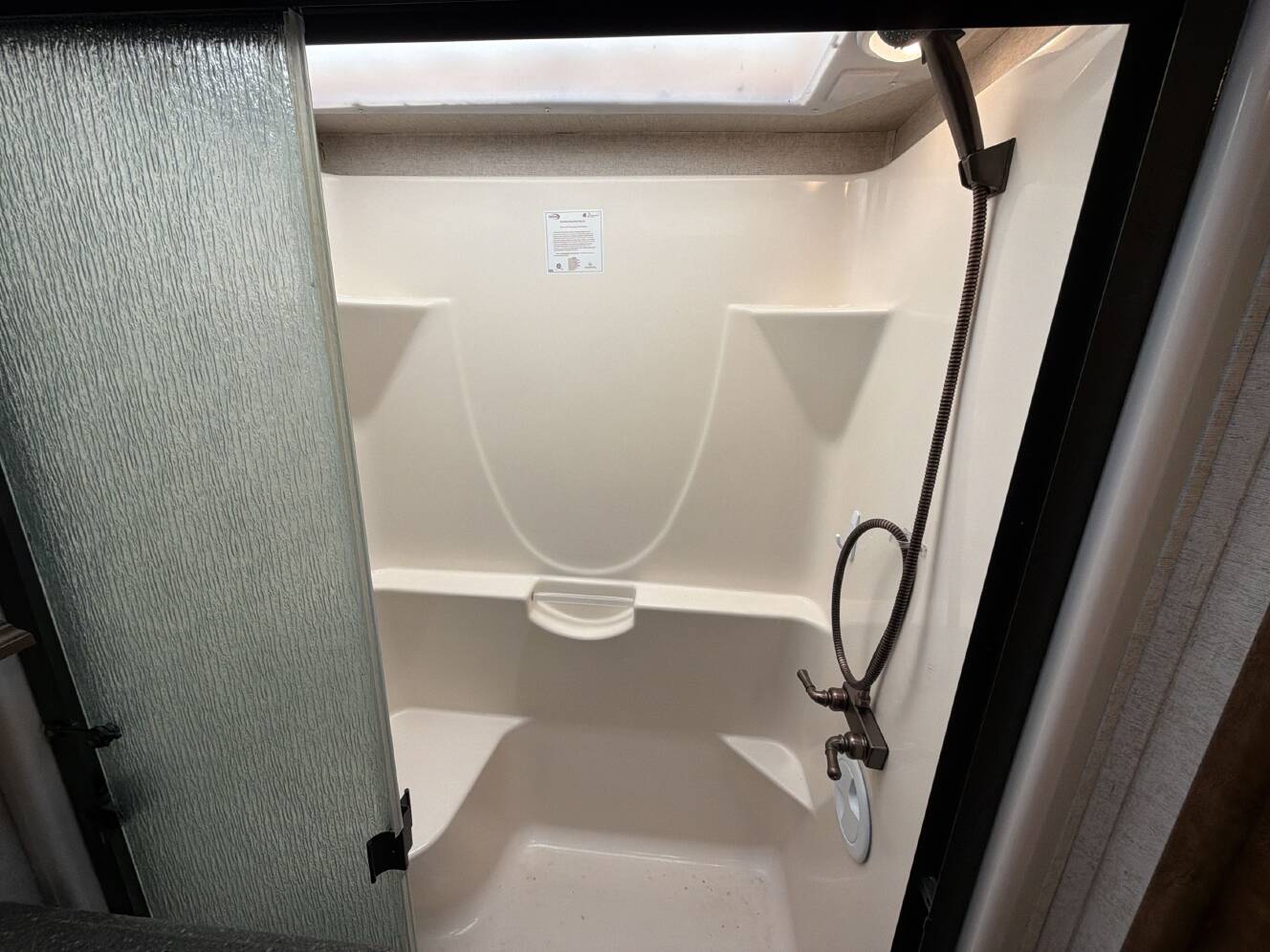 A photo of this 2017 Heartland BIG COUNTRY 3560SS