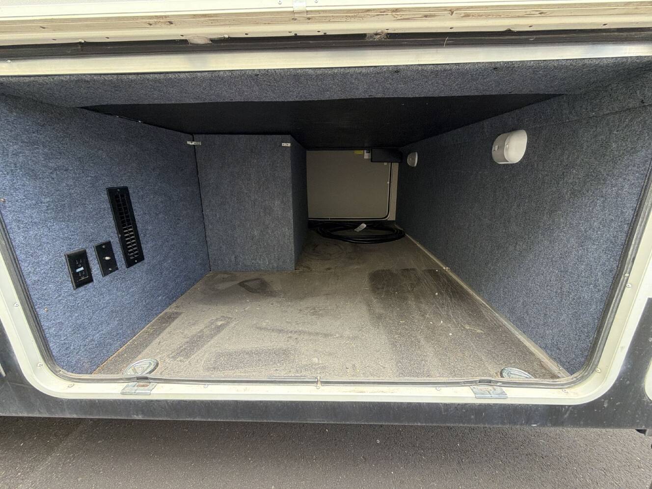 A photo of this 2017 Heartland BIG COUNTRY 3560SS