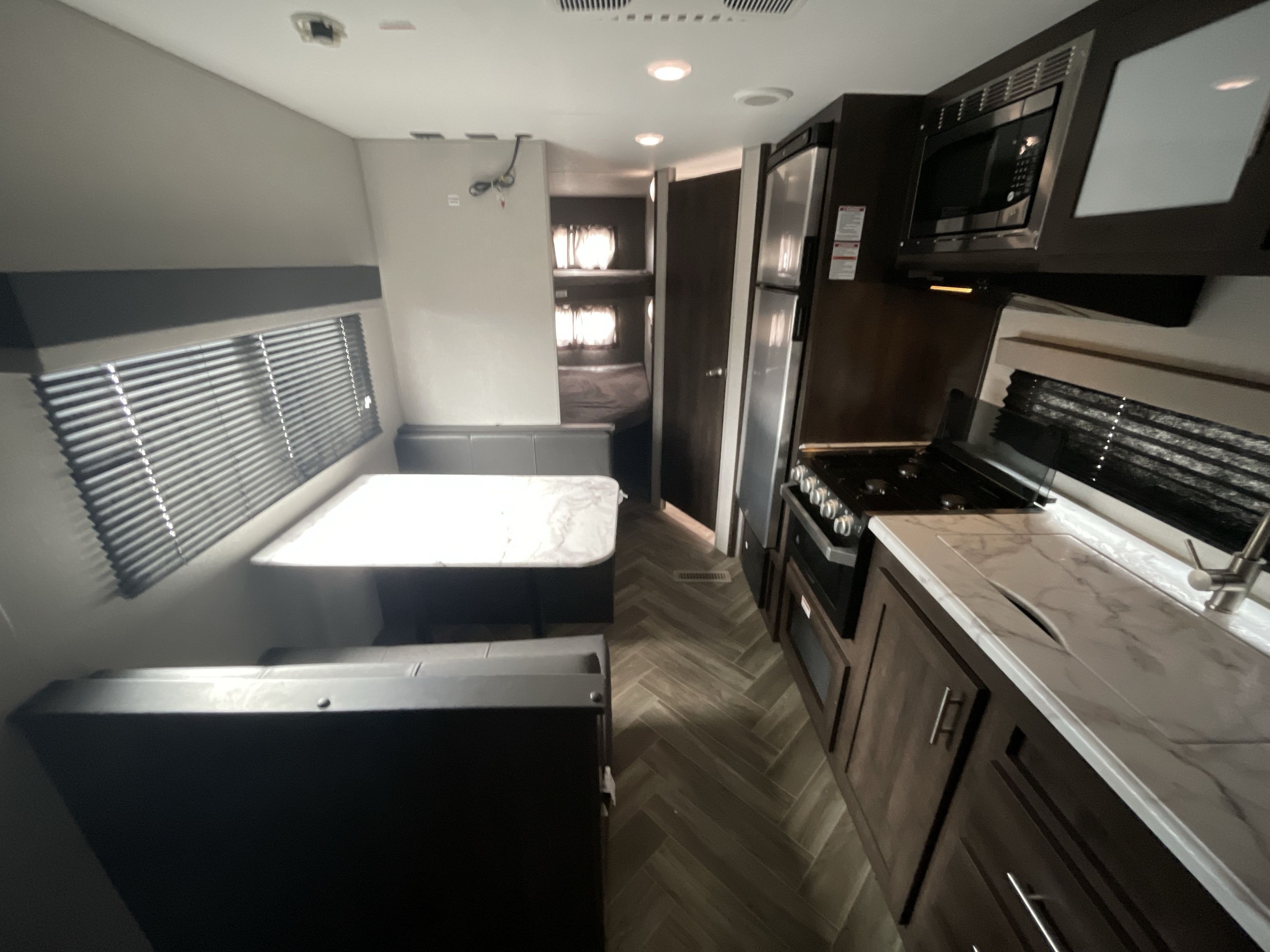 2021 K-Z Rv SPORTSMEN 231RK in london KY