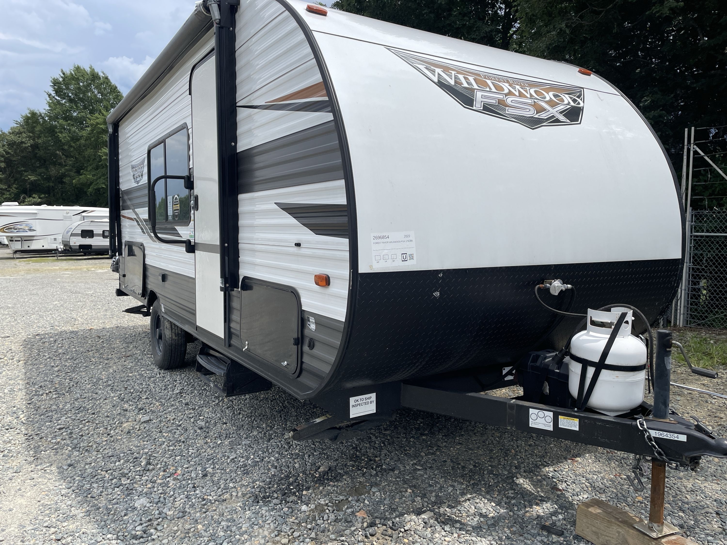 2022 Forest River WILDWOOD FSX 179DBK in thornburg VA