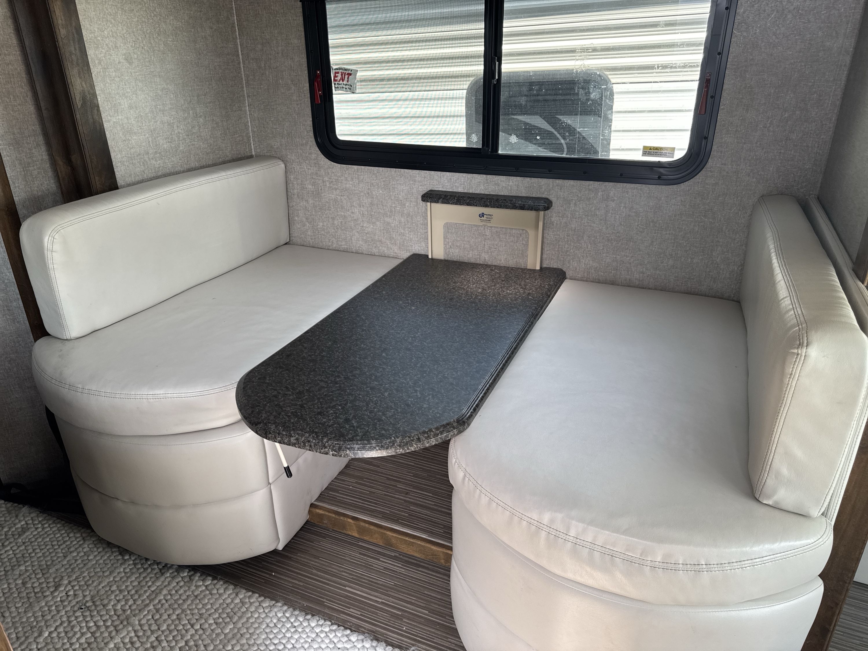 2018 Tiffin WAYFARER 24QW in thornburg VA