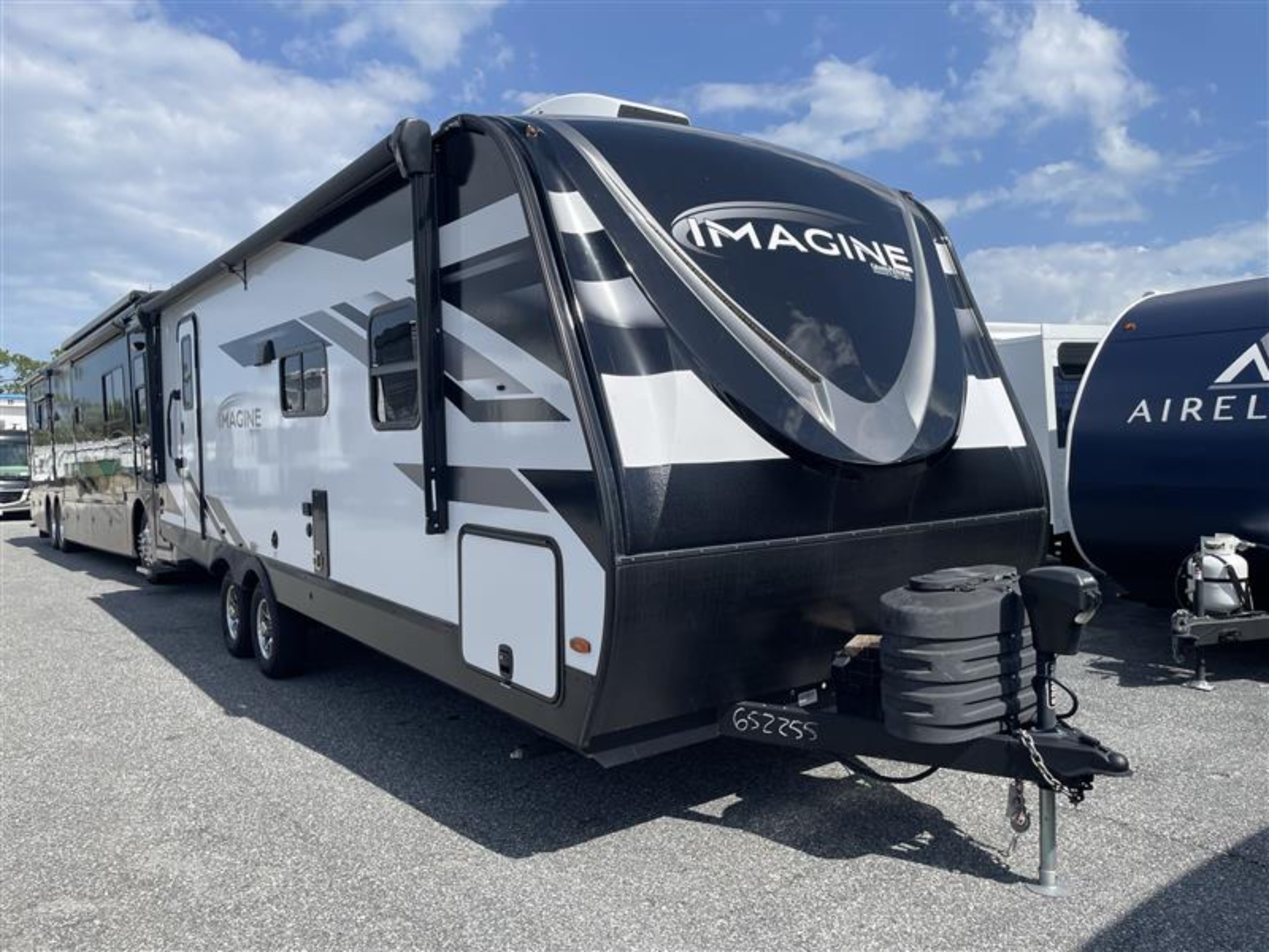 2025 Grand Design IMAGINE 2600RB in cocoa FL